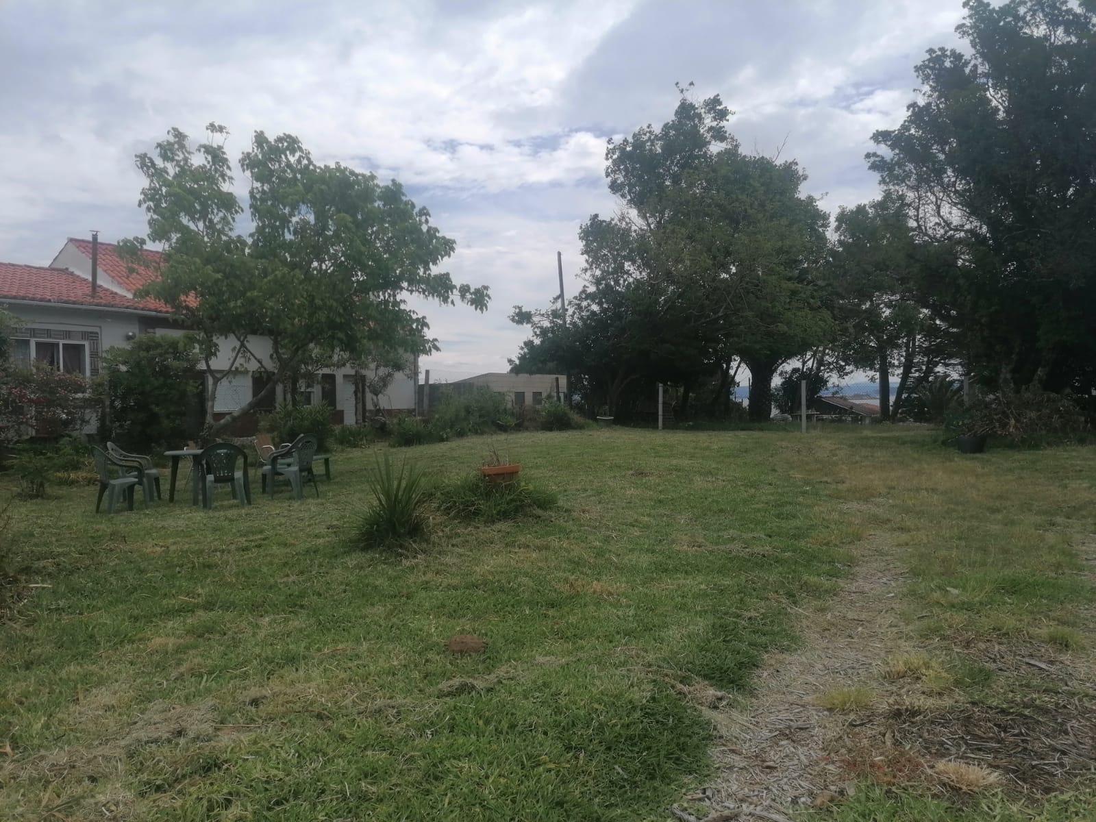 FINCA EDIFICABLE EN VENTA – INSUELA, RIBEIRA (A CORUÑA)